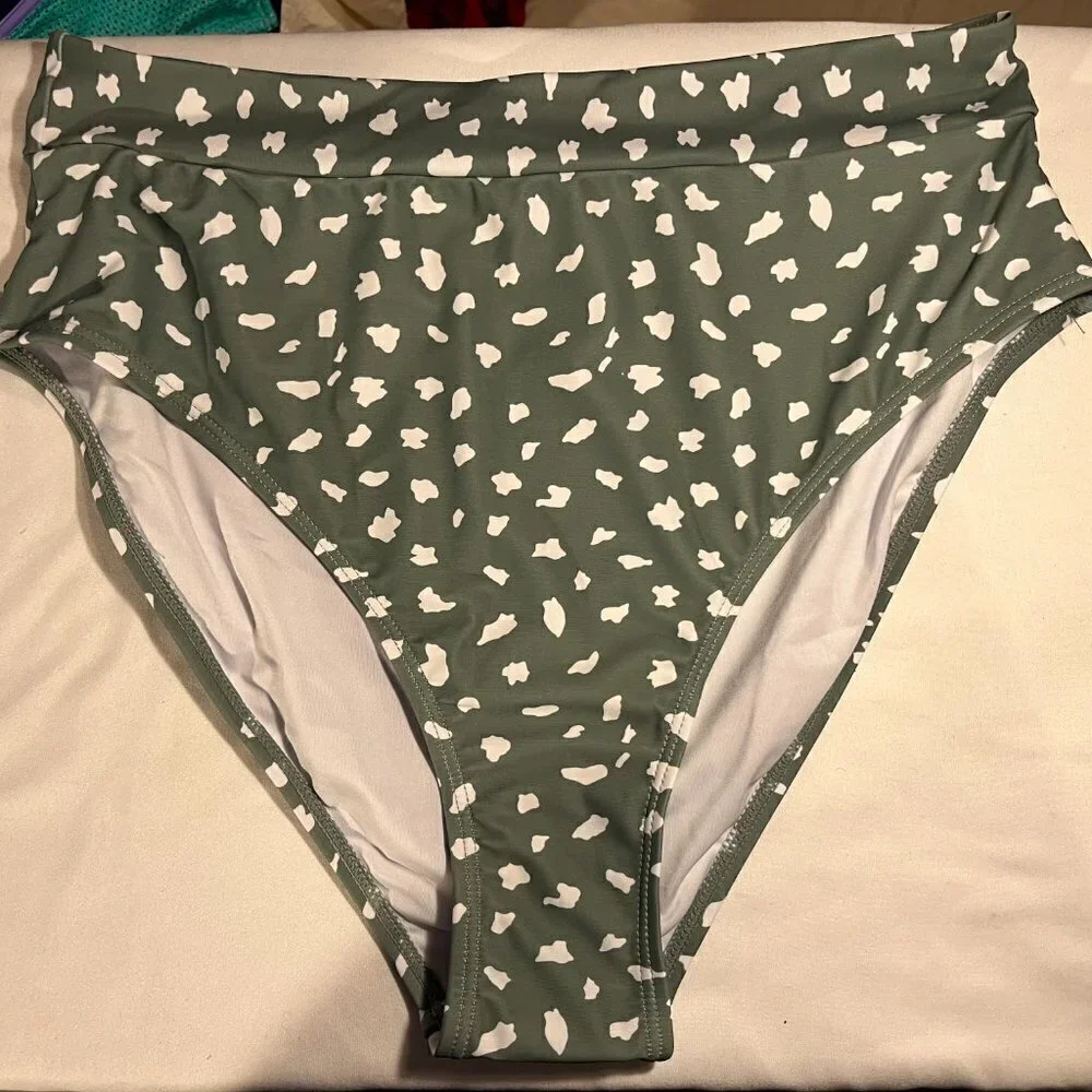 Women's Two Piece Bikini - Picture 4 of 5